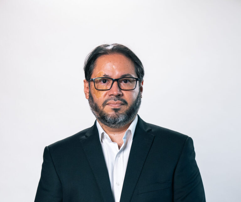Mercado financiero se afianza y expande